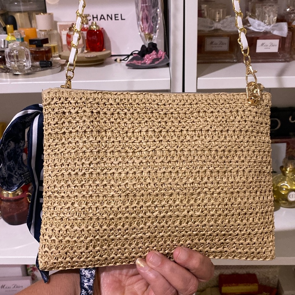 Dior Raffia Pouch - Picture 5 of 11